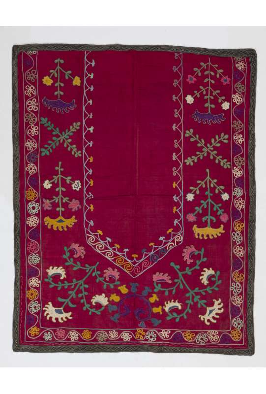 Vintage Embroidery, UZBEK Suzani / Embroidered Cover / Hanging, Central Asia, circa 1930, 3' x 6' (93 x 187 cm)